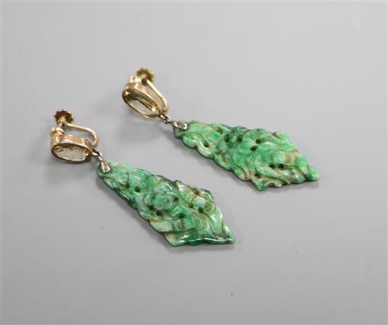 A pair of yellow metal, carved jadeite and citrine set drop earrings, 43mm